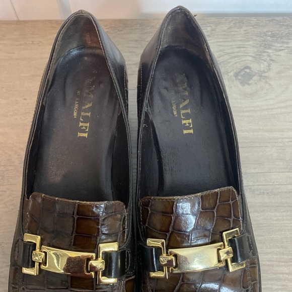Amalfi by Rangoni Brown Faux Crocodile Loafers with Gold Accent buckle - 9 - Picture 2 of 7